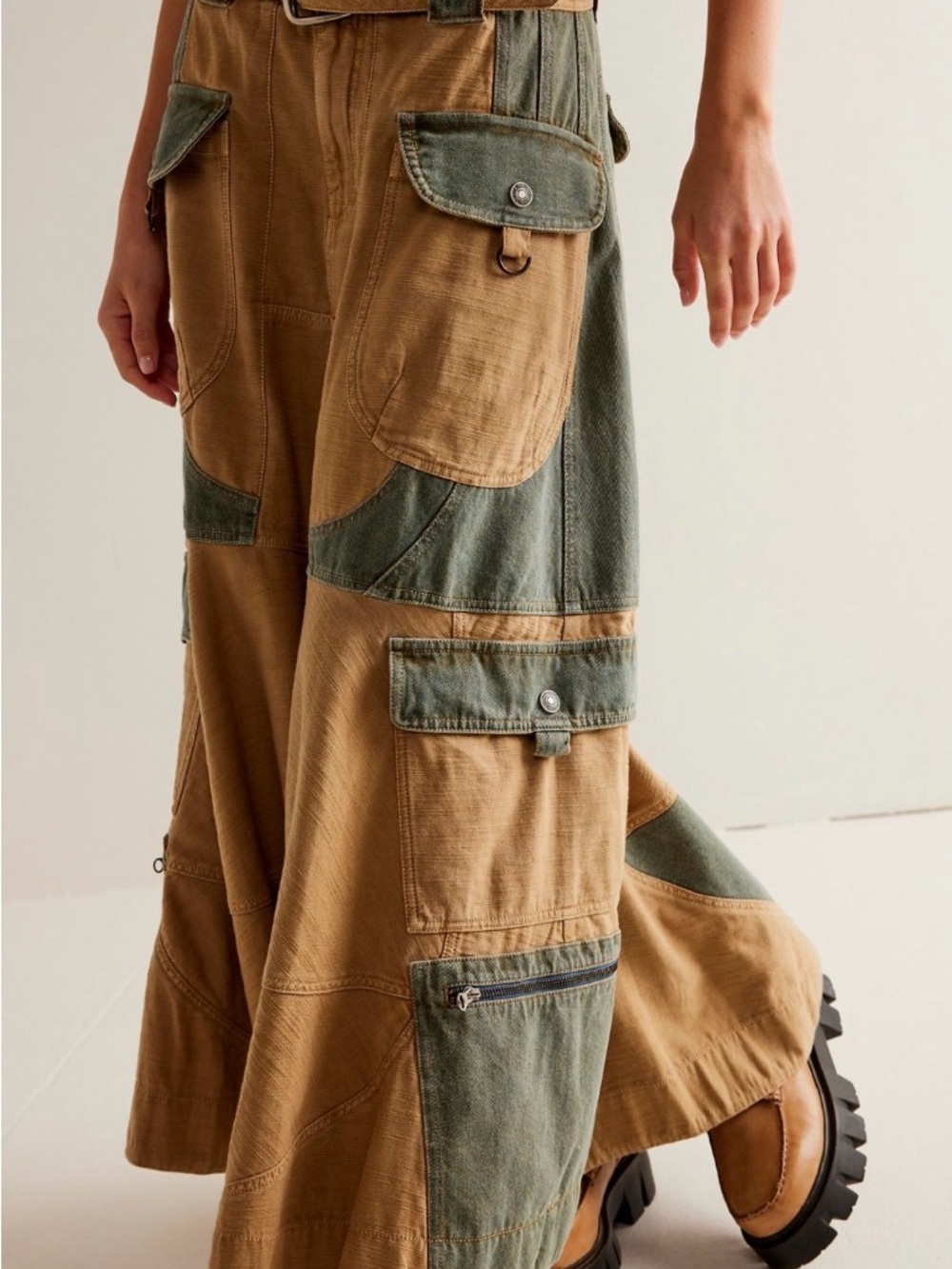 We The Free Win Me Over Cargo Skirt in Dried Cumin Combo - Picture 2 of 8